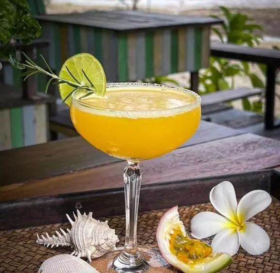 استراحتگاه Inhale @ Hill