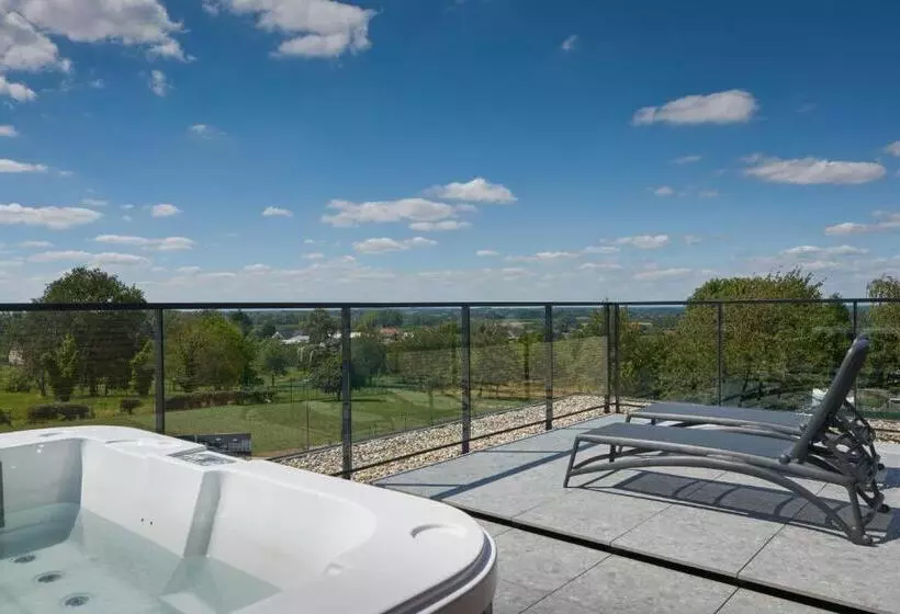 هتل Café Coureur Borgloon