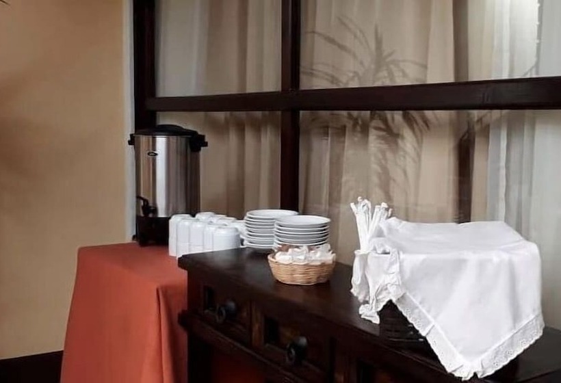 هتل Vista San Francisco