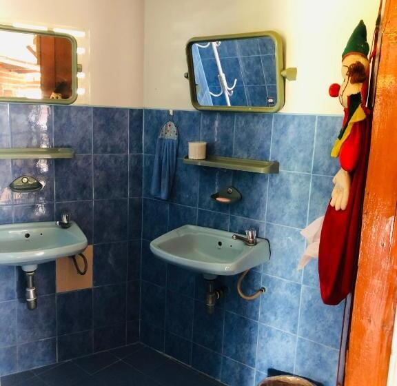 פנסיון Banthai Guesthouse