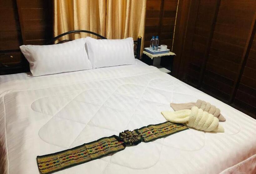 פנסיון Banthai Guesthouse