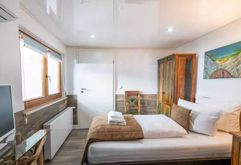 Retkeilymaja Landgasthaus Kreuz Michelbach