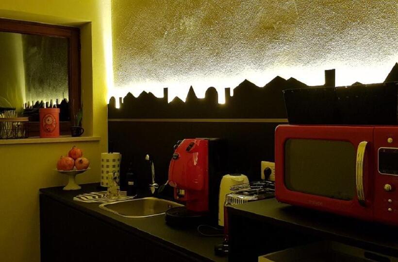 Bed and Breakfast Cortile Gancia   Sweet House