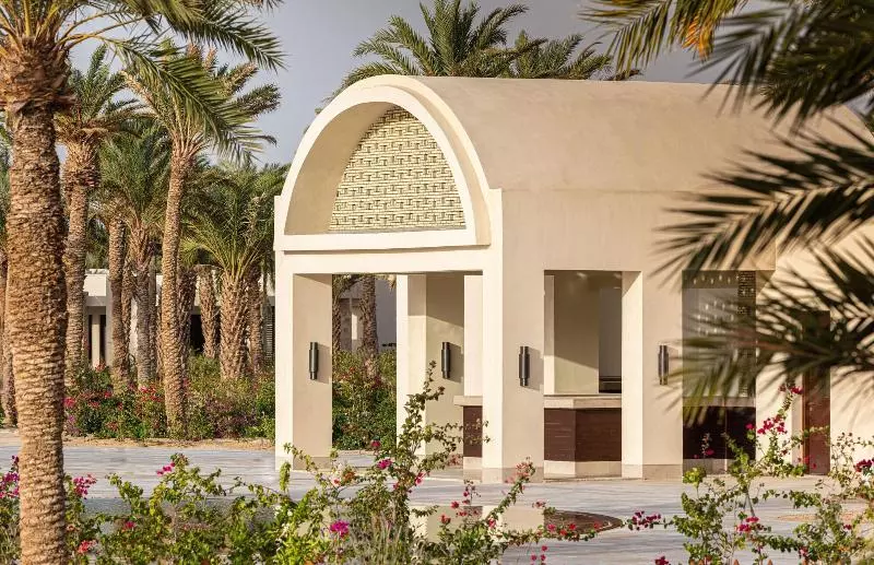 هتل Anantara Sahara Tozeur Resort & Villas