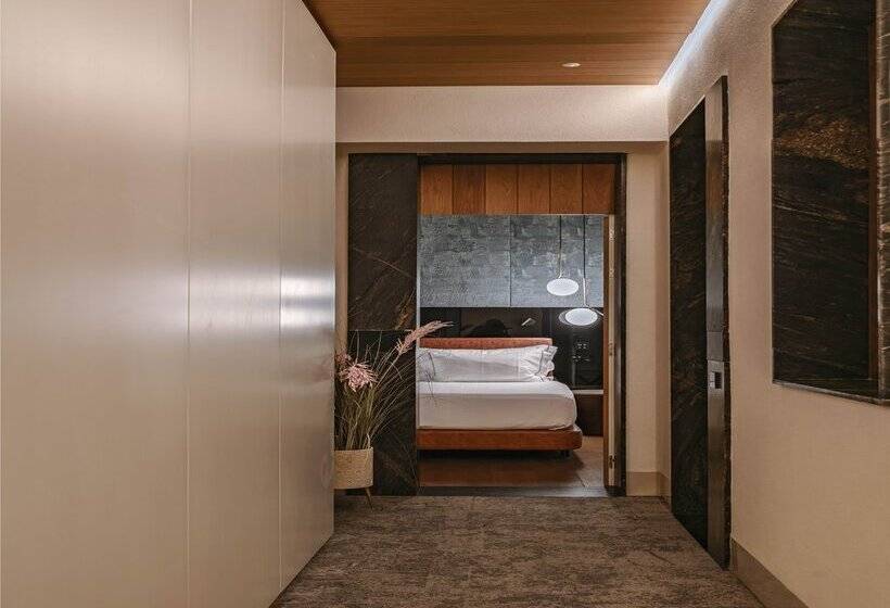 هتل Vincci Selección Unuk 5* GL