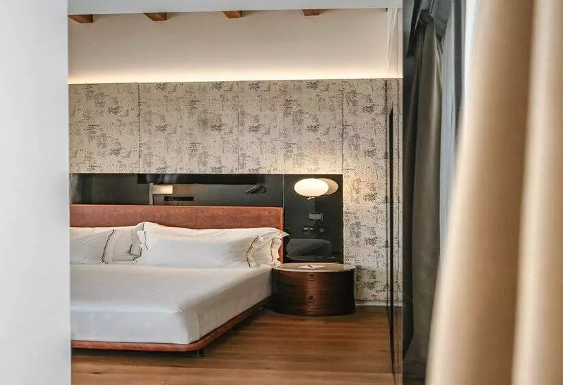 Hotelli Vincci Selección Unuk 5* GL