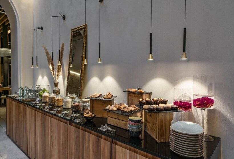 هتل Vincci Selección Unuk 5* GL