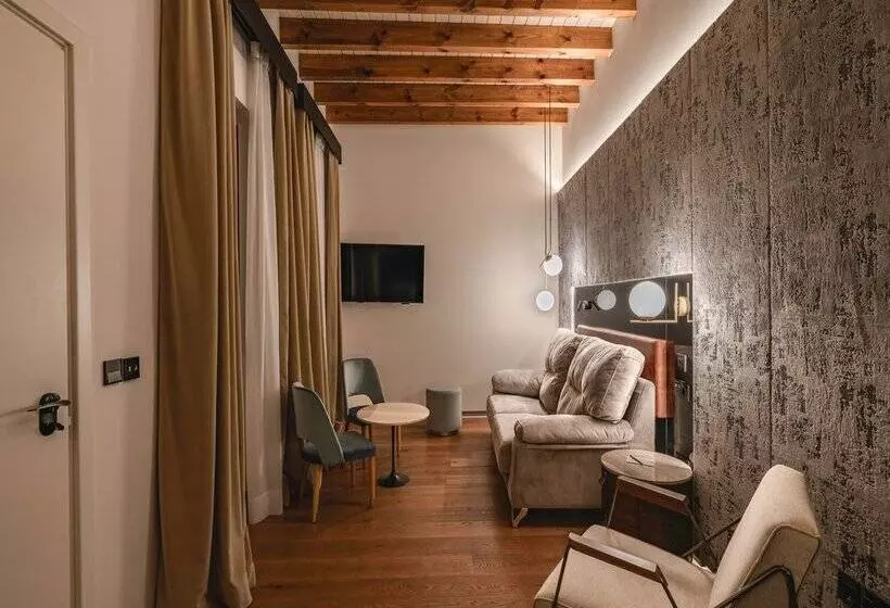 Hotelli Vincci Selección Unuk 5* GL