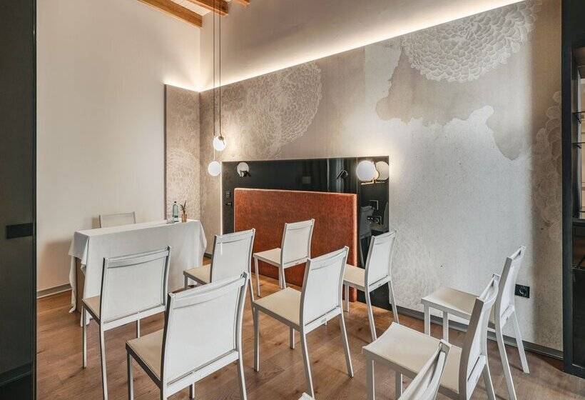 هتل Vincci Selección Unuk 5* GL