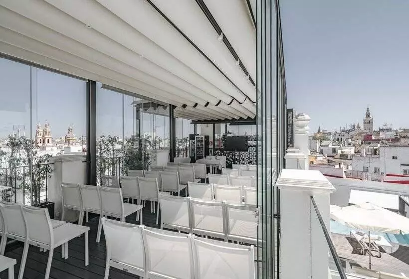 Hotelli Vincci Selección Unuk 5* GL