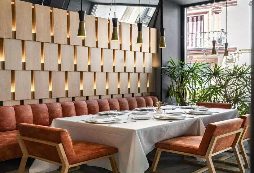 Hotelli Vincci Selección Unuk 5* GL