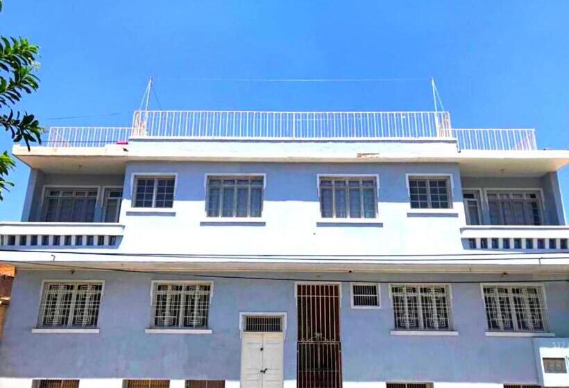 پانسیون Fundadores Torreón