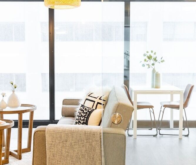 Sarkar Suites   Cumberland Street