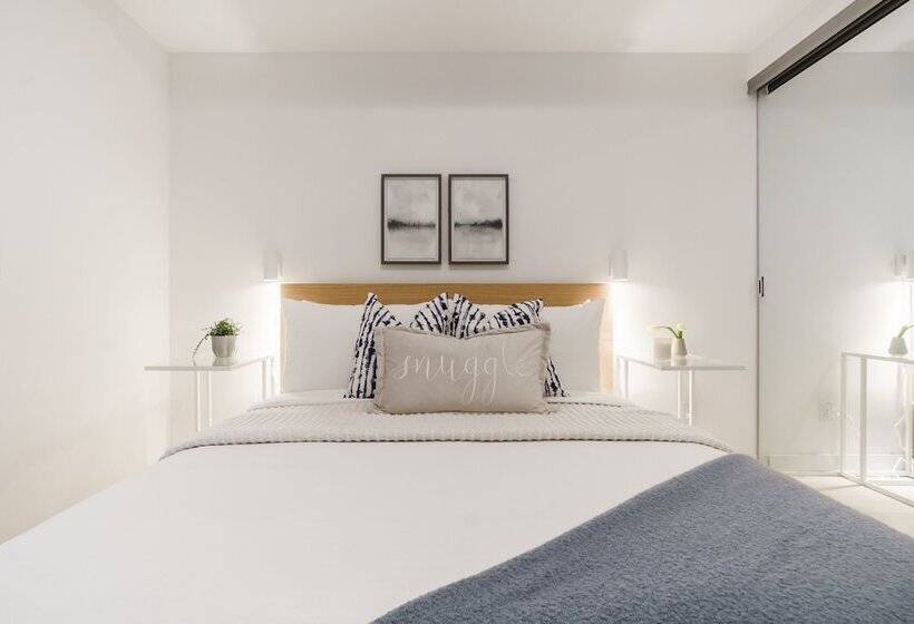 Sarkar Suites   Cumberland Street