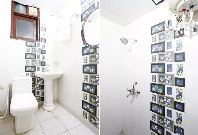 Hotelli O A P Residency