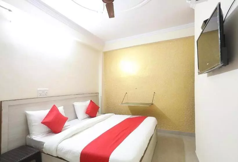 Hotelli O A P Residency