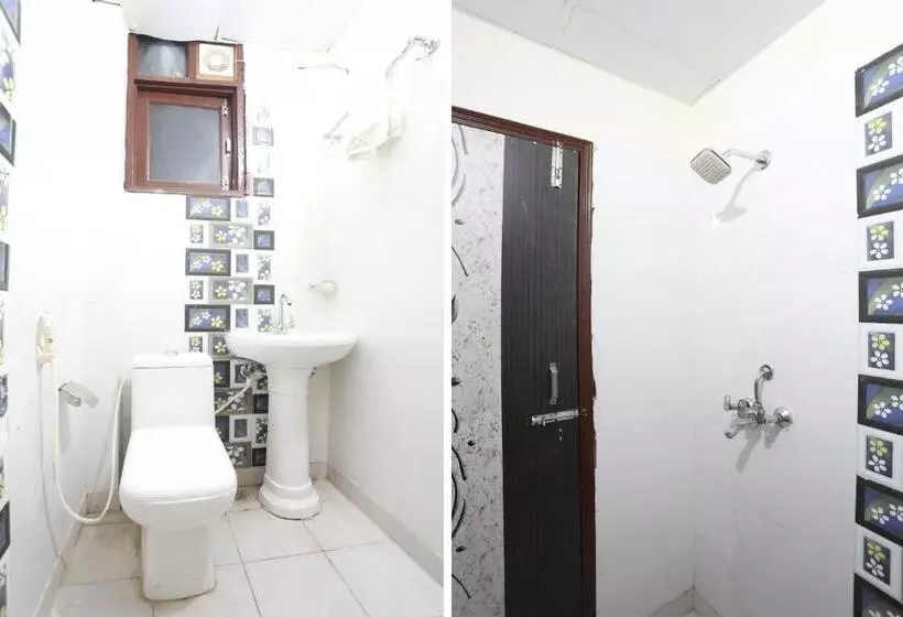 Hotelli O A P Residency