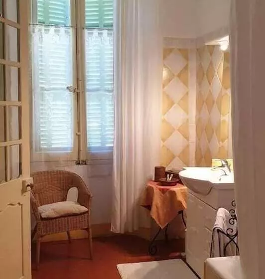 Aamiaismajoitus (B&B) La Cordeline