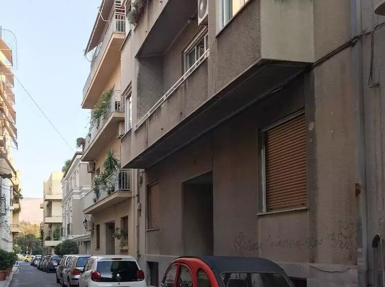 Chic And Cosy Flat In Plaka By Upstreet