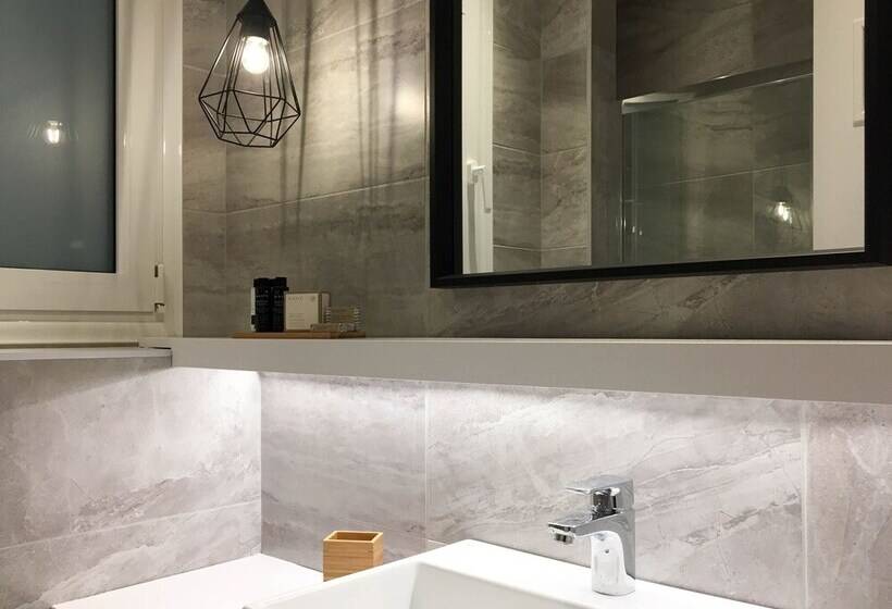 Chic And Cosy Flat In Plaka By Upstreet