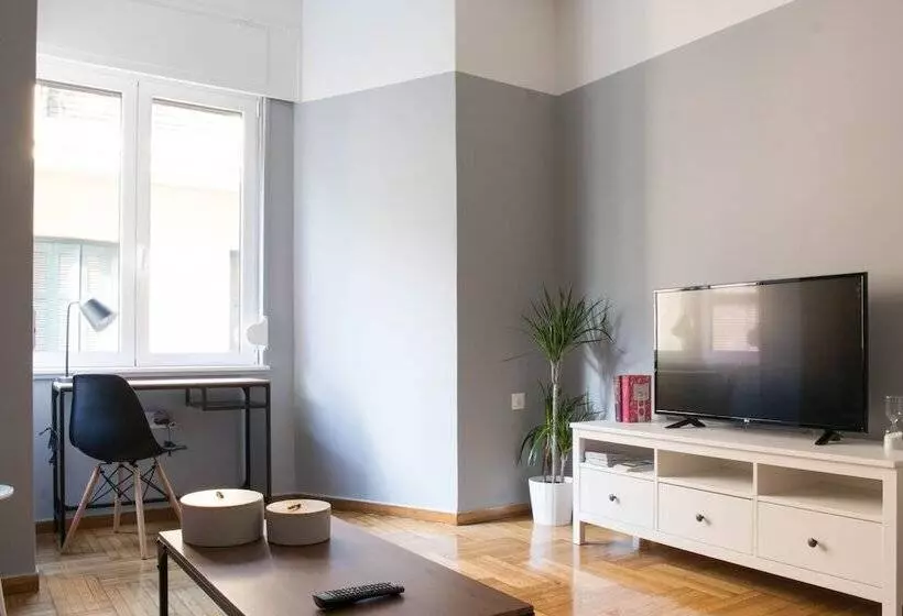 Chic And Cosy Flat In Plaka By Upstreet