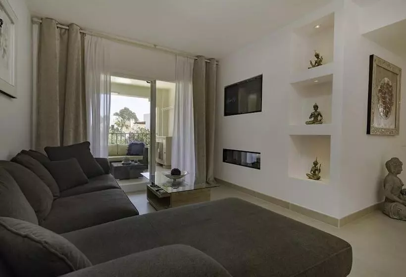 Fantastic Apartment Near Puerto Banus