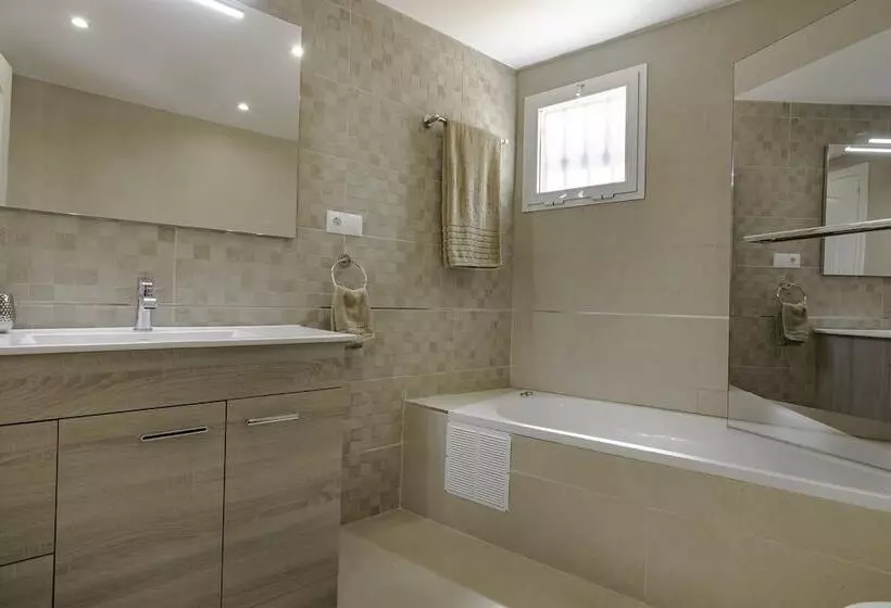 Fantastic Apartment Near Puerto Banus