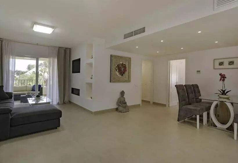 Fantastic Apartment Near Puerto Banus