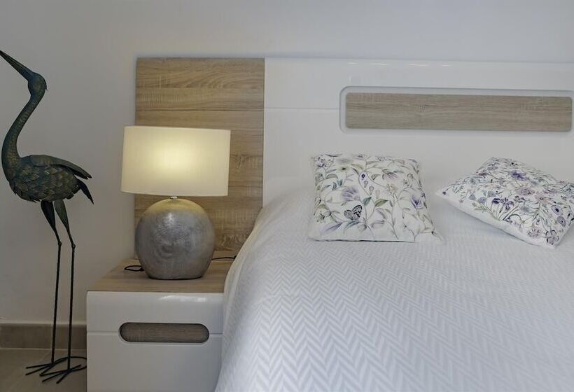 Fantastic Apartment Near Puerto Banus