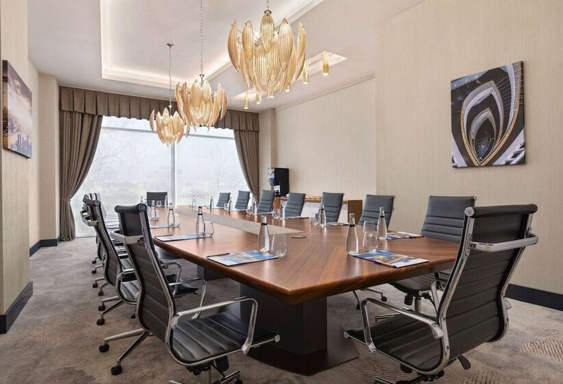 Otel Tryp By Wyndham Istanbul Topkapi