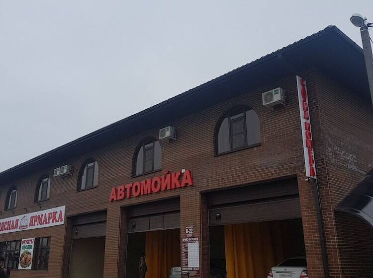 Отель Znamensky