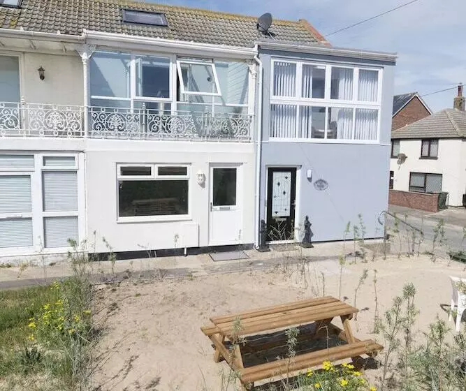 Marina Beach House