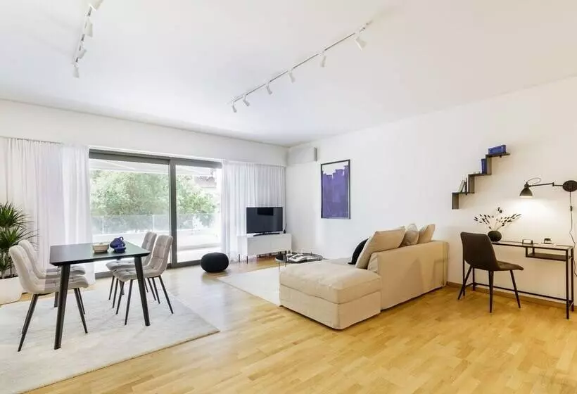 Modern 1bd Apartment Close To The Acropolis Museum By Upstreet