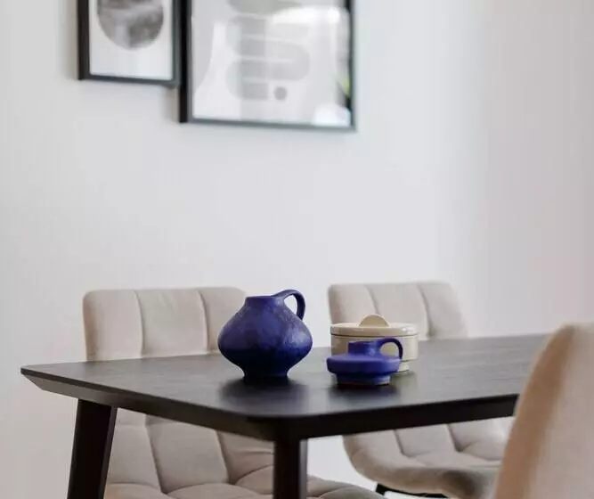 Modern 1bd Apartment Close To The Acropolis Museum By Upstreet