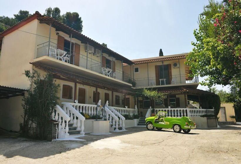 پانسیون Petros Giatras   Rooms