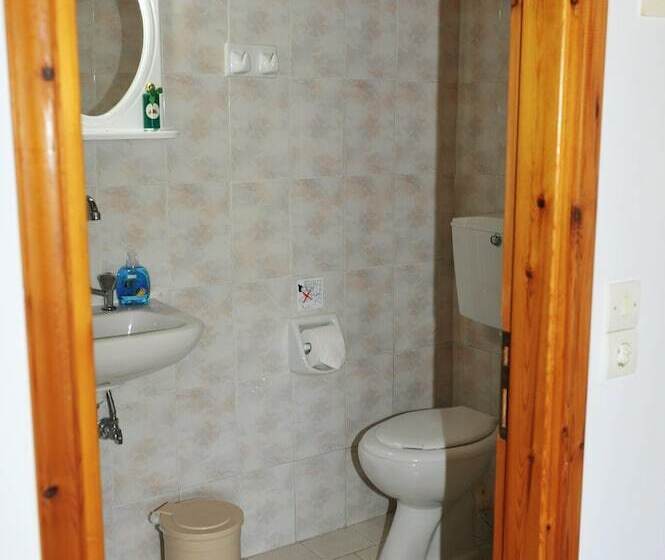 پانسیون Petros Giatras   Rooms