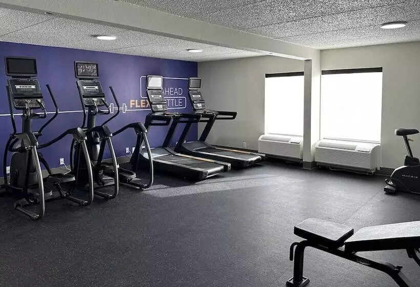 ホテル Holiday Inn Express & Suites Eden Prairie   Minneapolis, An Ihg