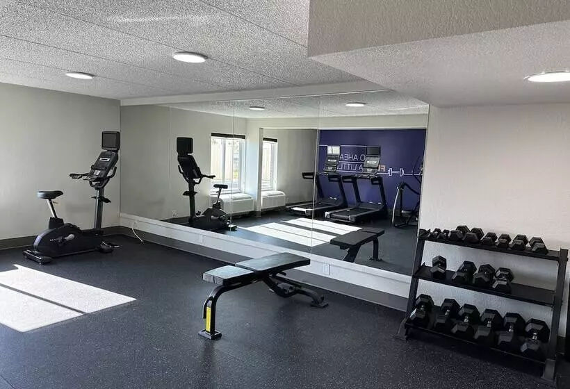 ホテル Holiday Inn Express & Suites Eden Prairie   Minneapolis, An Ihg