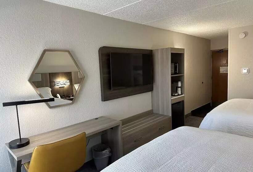 ホテル Holiday Inn Express & Suites Eden Prairie   Minneapolis, An Ihg