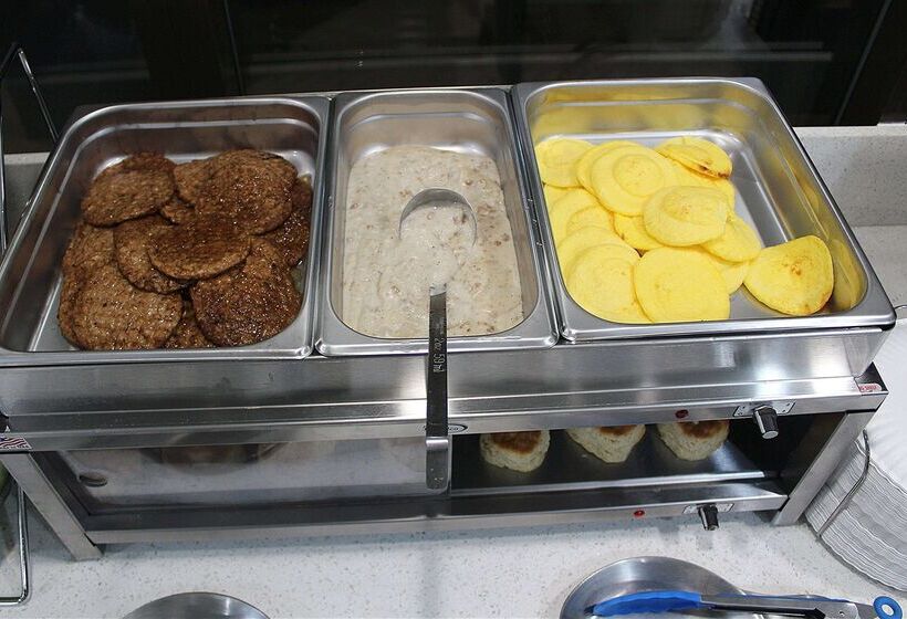 בית מלון כפרי Days Inn By Wyndham Marianna