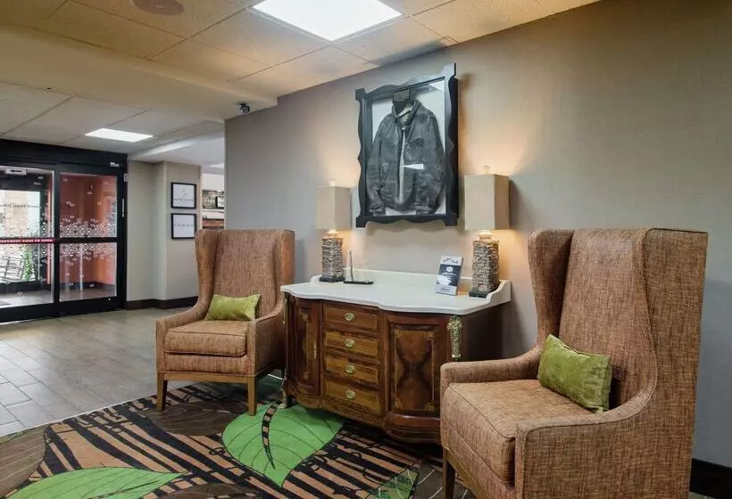 酒店 Hampton Inn Caryvillei75/cove Lakestate Park