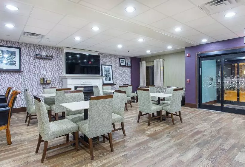 בית מלון כפרי Hampton Inn Cullman