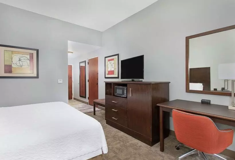 בית מלון כפרי Hampton Inn Cullman