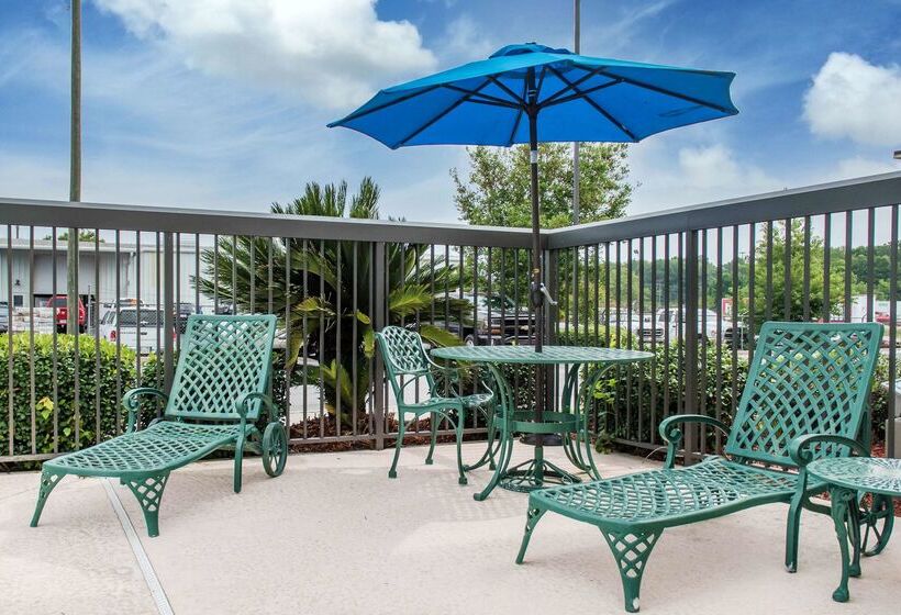 בית מלון כפרי Hampton Inn Douglas