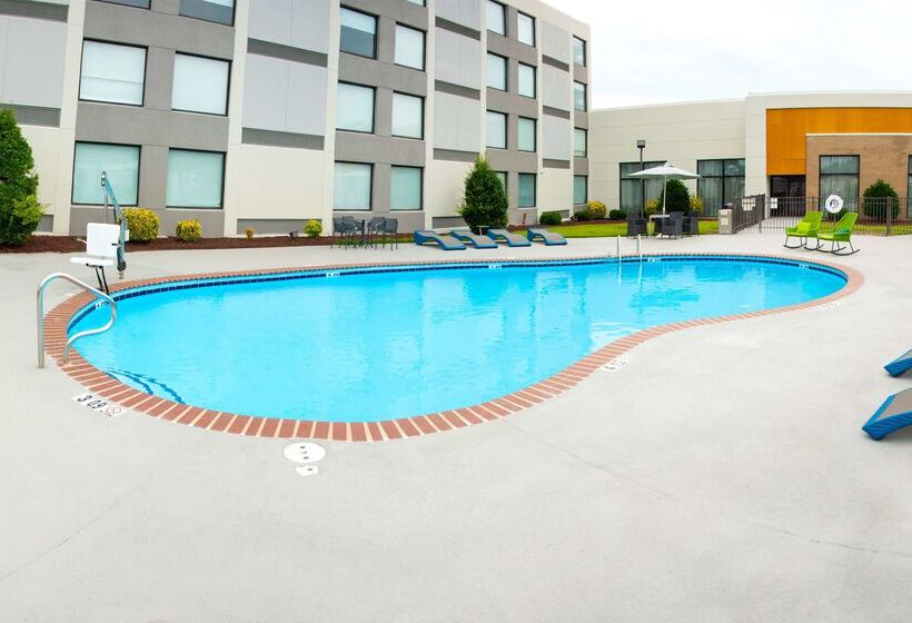 בית מלון כפרי Hampton Inn Kinston