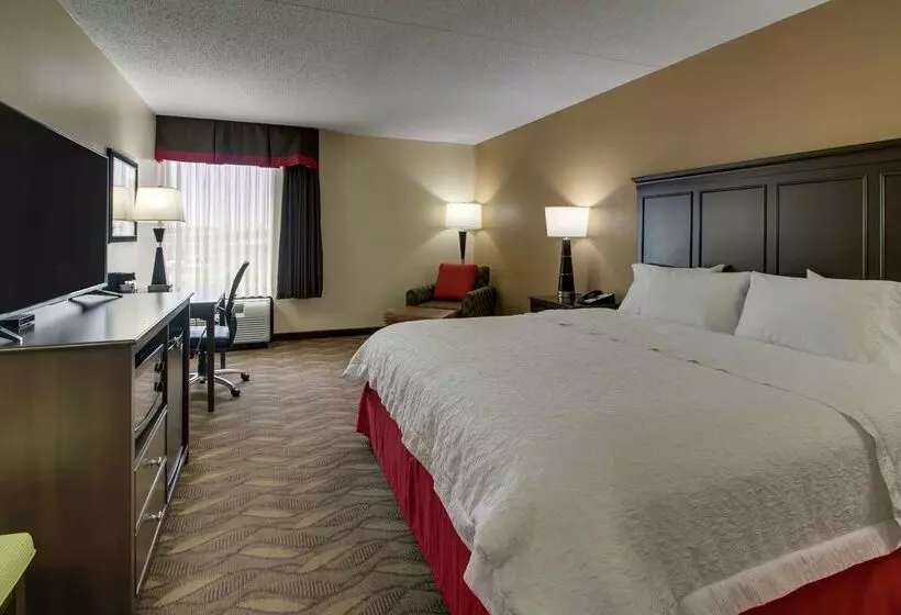 호텔 Hampton Inn Lebanon