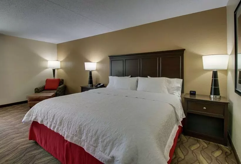 호텔 Hampton Inn Lebanon