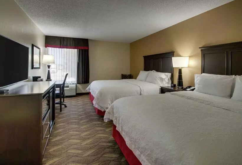 호텔 Hampton Inn Lebanon