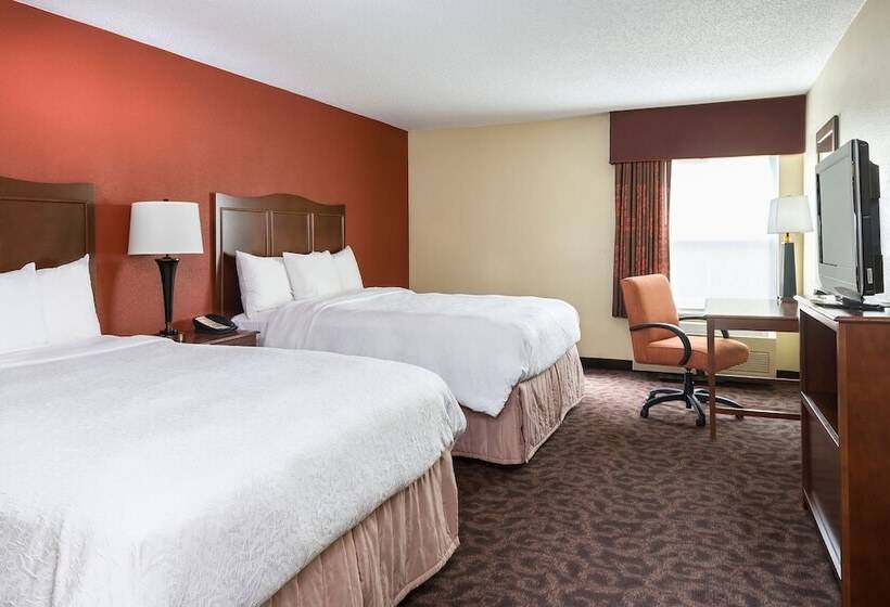 Отель Hampton Inn Mansfield/ontario