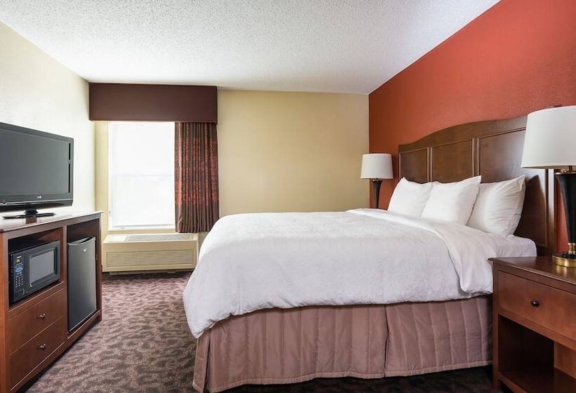 Отель Hampton Inn Mansfield/ontario